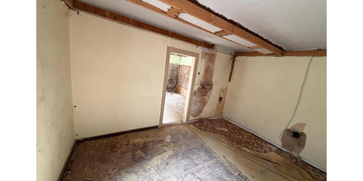 Einfamilienhaus Gersfeld (Rhön) - 50.000&euro; | Angebot:26148319