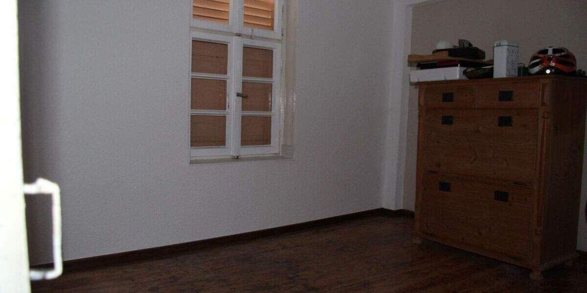 Mehrfamilienhaus, Wohnhaus Schlitz - 6 Zimmer, 115 m&sup2;, 125.000&euro; | Angebot:25731329