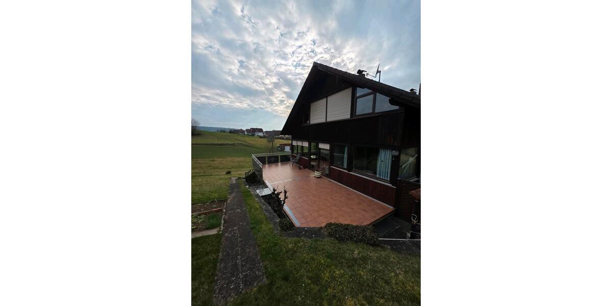 Mehrfamilienhaus, Wohnhaus Großenlüder - 13 Zimmer, 250 m&sup2;, 460.000&euro; | Angebot:26176843