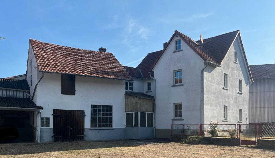 Einfamilienhaus Burghaun - 5 Zimmer, 180 m&sup2;, 149.000&euro; | Angebot:27054032