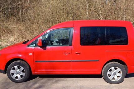 VW Caddy 239.000 km 3.750 &euro; Freiensteinau 36399