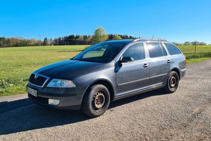 Skoda Octavia 212.121 km 2.900 &euro; Gersfeld 36129