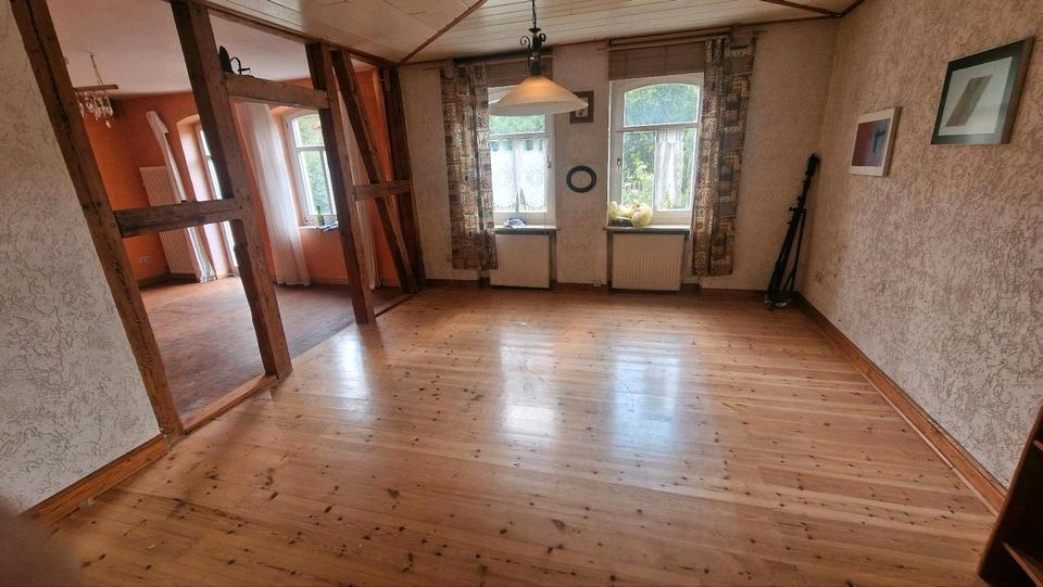 Einfamilienhaus Eiterfeld - 5 Zimmer, 125 m&sup2;, 175.000&euro; | Angebot:26745778