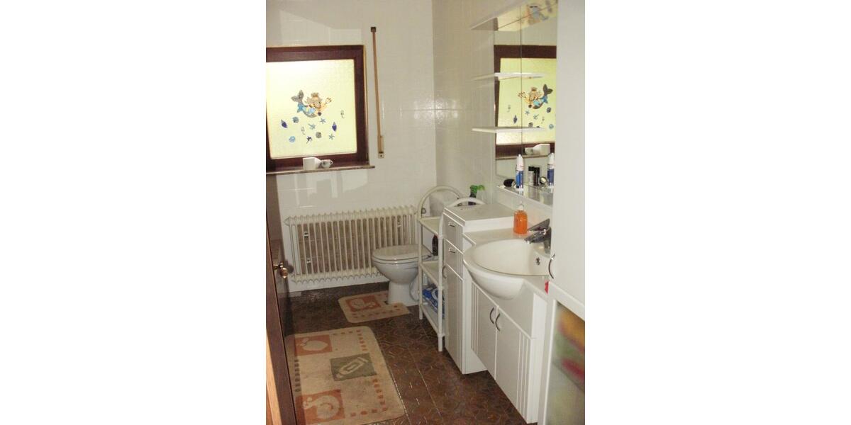 Mehrfamilienhaus, Wohnhaus Freiensteinau - 12 Zimmer, 240 m&sup2;, 265.000&euro; | Angebot:24763541