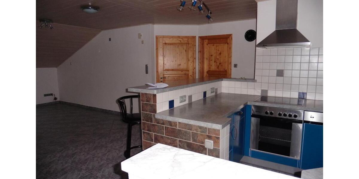 Dachgeschoßwohnung Bischofsheim in der Rhön - 2 Zimmer, 73 m&sup2;, 370&euro; | Angebot:26044243