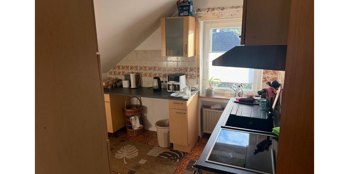 Dachgeschoßwohnung Großenlüder - 3 Zimmer, 90 m&sup2;, 600&euro; | Angebot:26312754