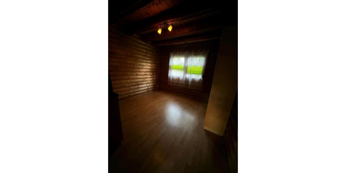 Einfamilienhaus Niederaula - 7 Zimmer, 150 m&sup2;, 1.500&euro; | Angebot:25416138