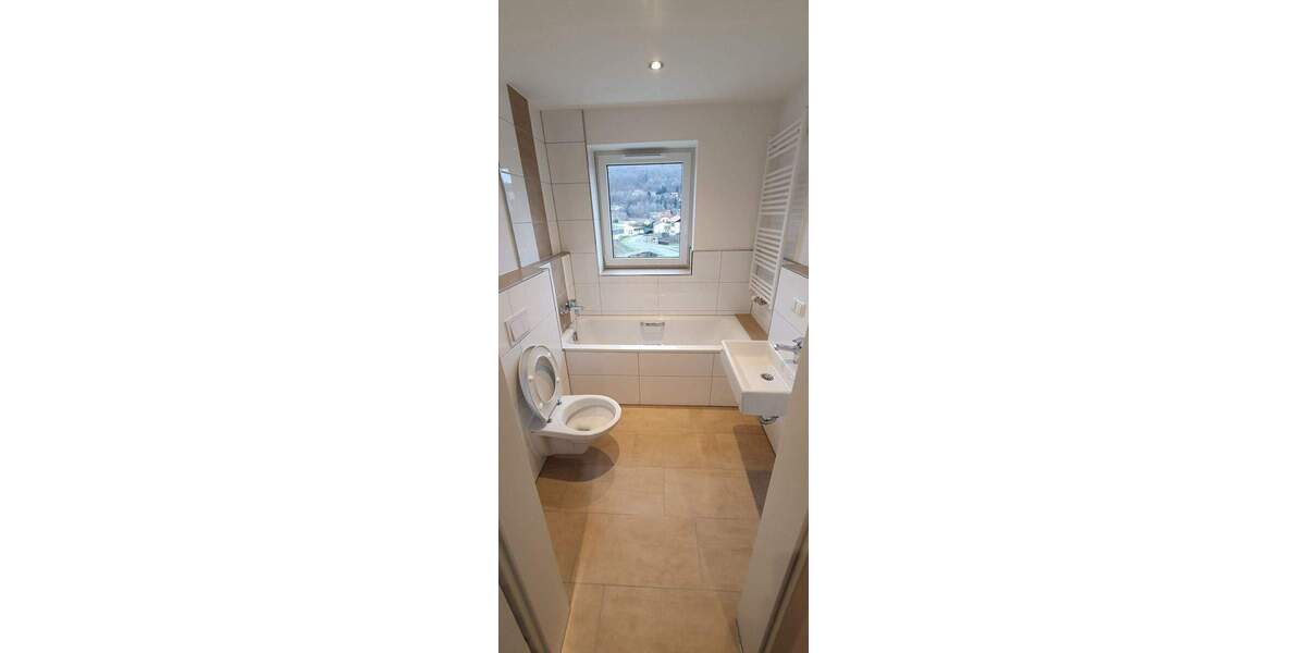 Etagenwohnung Bad Brückenau - 3 Zimmer, 64 m&sup2;, 520&euro; | Angebot:25896208