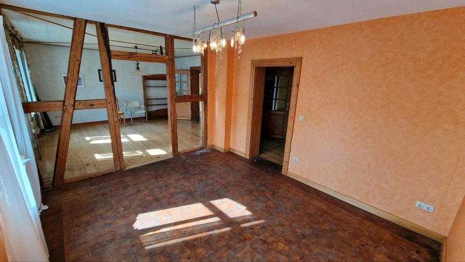 Einfamilienhaus Eiterfeld - 5 Zimmer, 125 m&sup2;, 175.000&euro; | Angebot:26745778