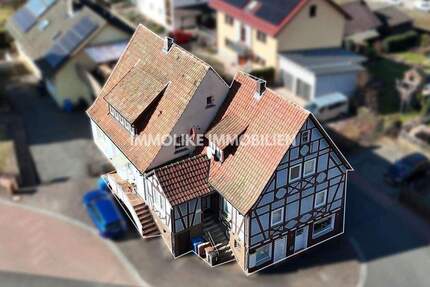 Haus Bad Brückenau - 8 Zimmer, 238 m&sup2;, 174.000&euro; | Angebot:25815792