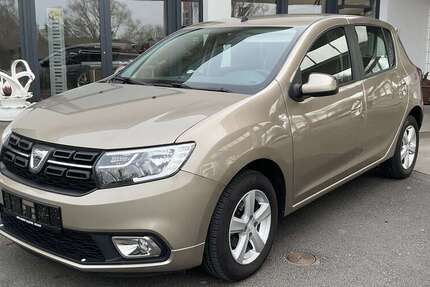 Dacia Sandero 20.400 km 13.490 &euro; Neuhof 36119