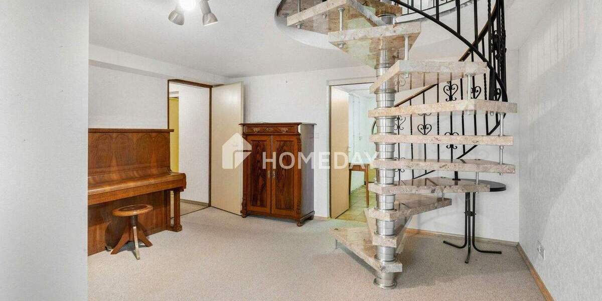 Einfamilienhaus Gersfeld Sandberg - 8 Zimmer, 168 m&sup2;, 348.000&euro; | Angebot:25773264