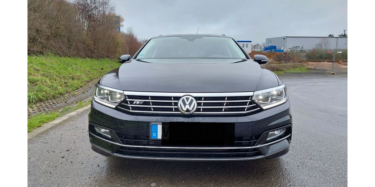 VW Passat Variant 124.000 km 22.599 &euro; Grebenau 36323