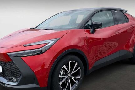 Toyota C-HR 4.000 km 29.990 &euro; Petersberg 36100