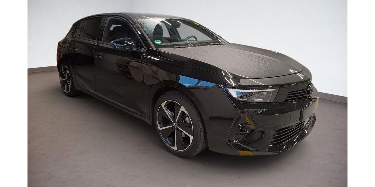 Opel Astra 8.450 km 22.590 &euro; Großenlüder-Müs 36137