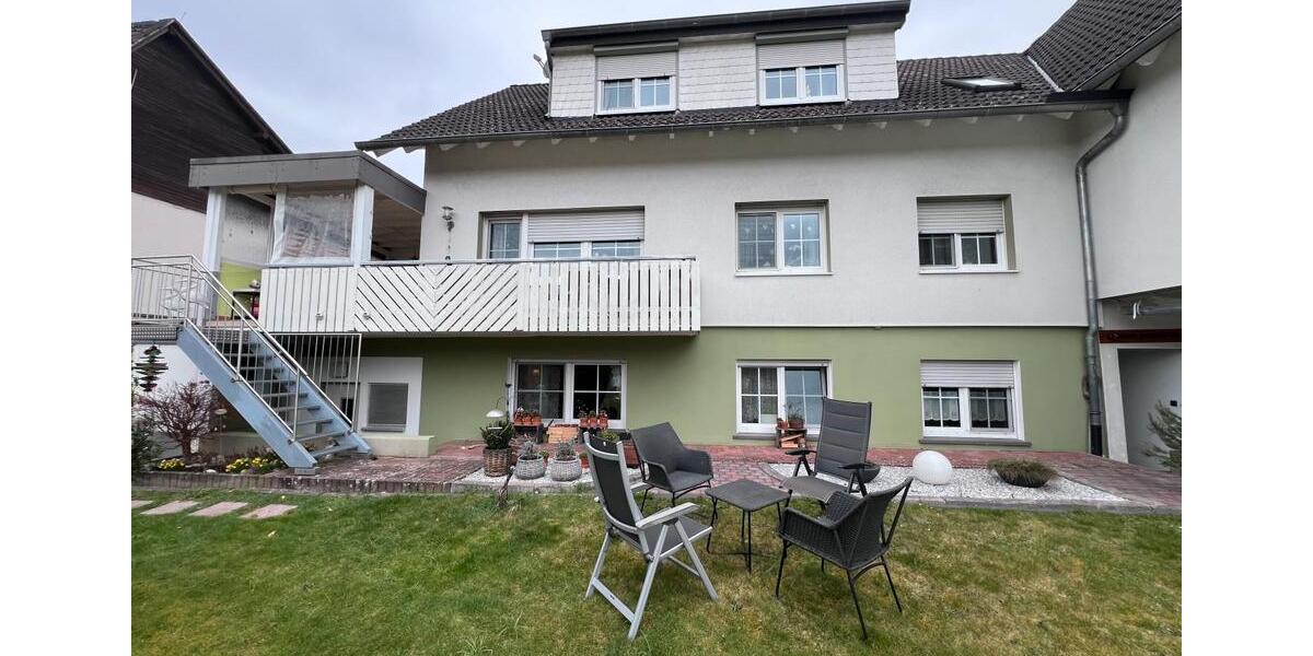 Erdgeschoßwohnung Schlüchtern - 6 Zimmer, 178 m&sup2;, 280.000&euro; | Angebot:27209684