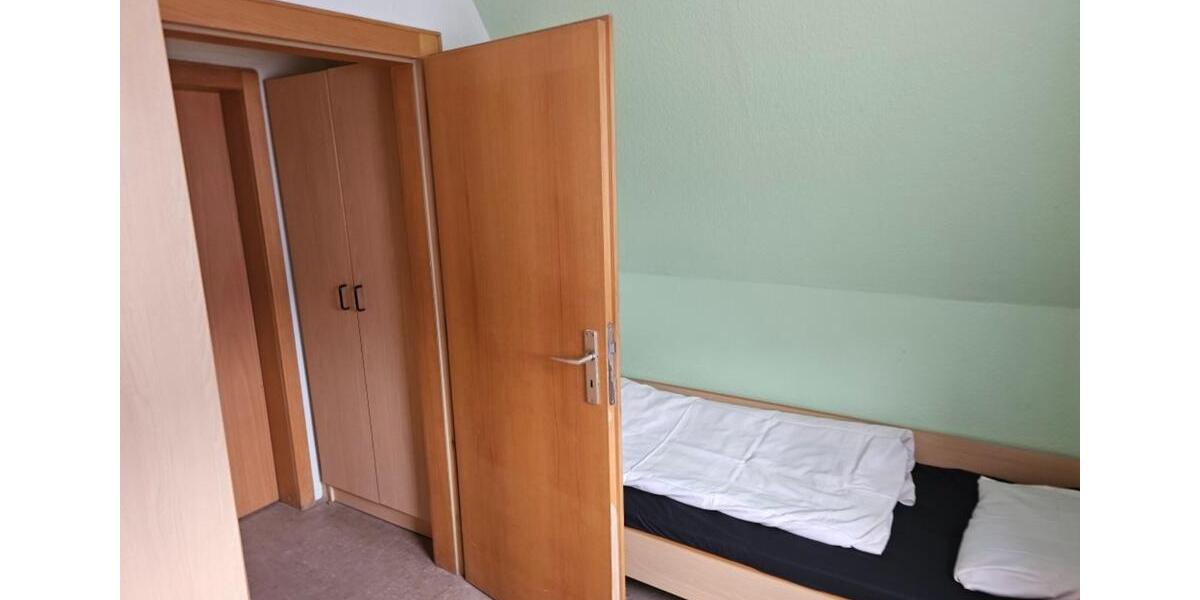 Etagenwohnung Hofbieber - 6 Zimmer, 990&euro; | Angebot:22518991