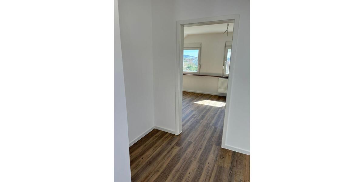 Etagenwohnung Eichenzell - 4 Zimmer, 75 m&sup2;, 1.000&euro; | Angebot:26050749