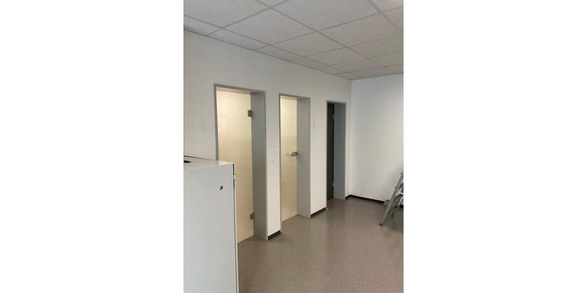 Gewerbeobjekt Fulda Niesig - 5 Zimmer, 185 m&sup2;, 1.550&euro; | Angebot:25911975