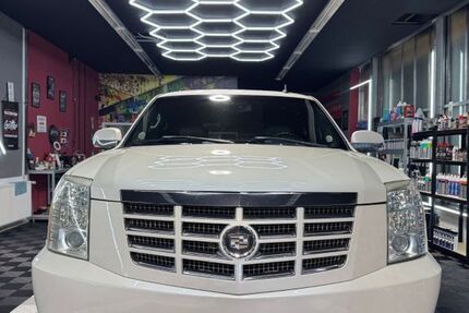 Cadillac Escalade 138.000 km 18.850 &euro; Petersberg Landkreis Fulda 36100