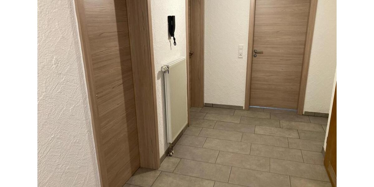 Dachgeschoßwohnung Grebenhain - 3.5 Zimmer, 94 m&sup2;, 650&euro; | Angebot:26048546