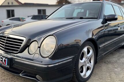 Mercedes-Benz E 55 AMG 284.000 km 9.999 &euro; Grebenau - Schwarz 36323