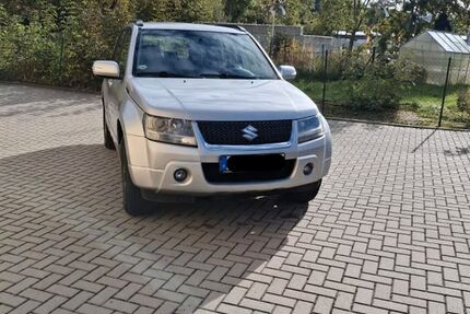 Suzuki Grand Vitara 196.000 km 5.600 &euro; Bad Brückenau 97769
