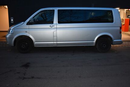 VW T5 Caravelle 218.347 km 8.600 &euro; Fulda 36037