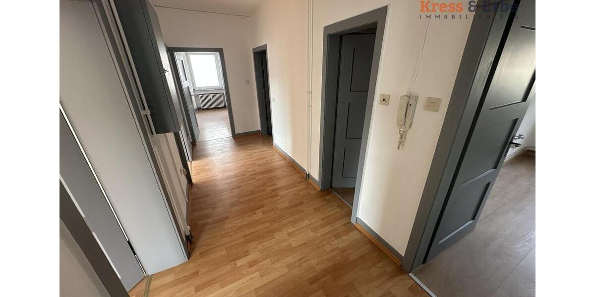 Etagenwohnung Schlüchtern - 4 Zimmer, 100 m&sup2;, 850&euro; | Angebot:25869046