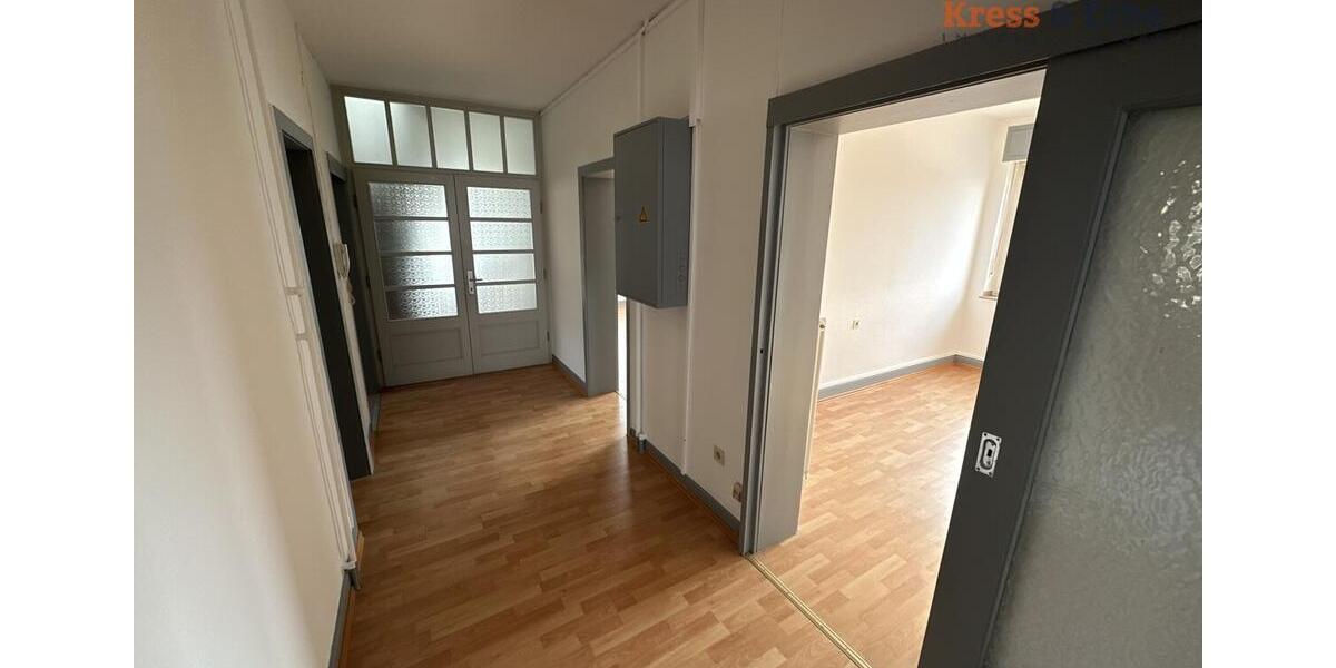 Etagenwohnung Schlüchtern - 4 Zimmer, 100 m&sup2;, 850&euro; | Angebot:25869046