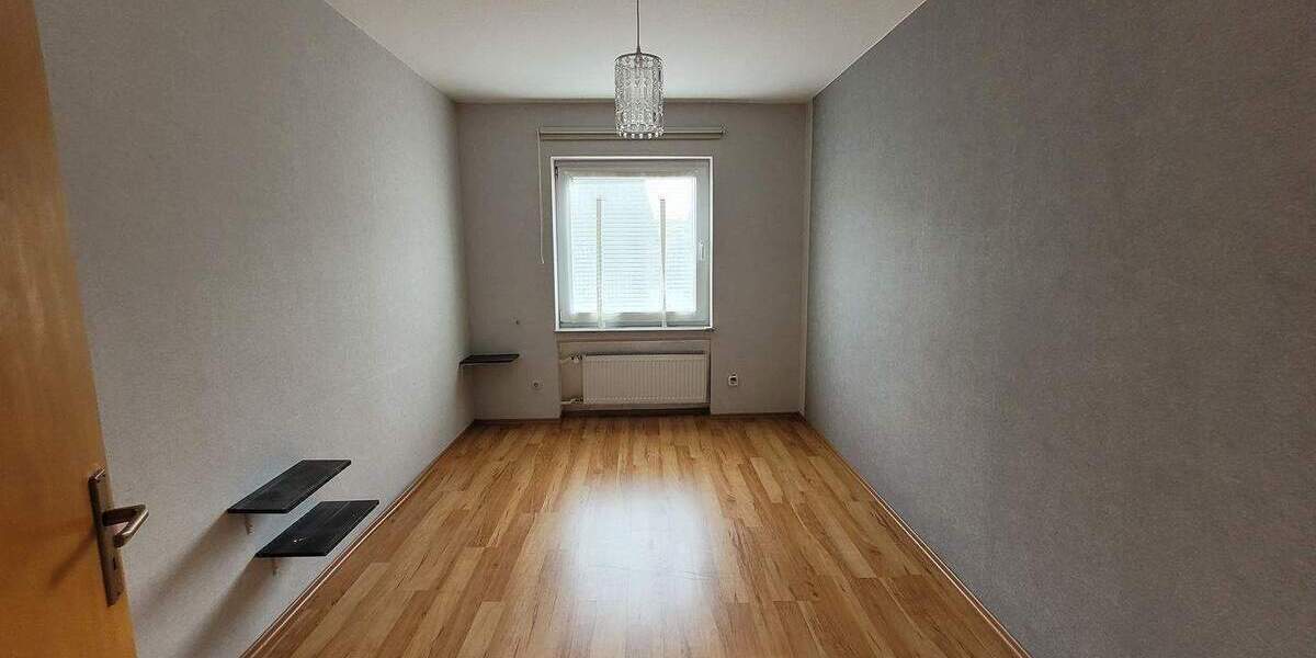 Gewerbeobjekt Niederaula Mengshausen - 310.000&euro; | Angebot:26258333