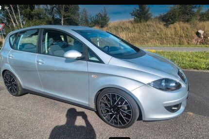 Seat Altea 94.000 km 4.999 &euro; Fulda 36039