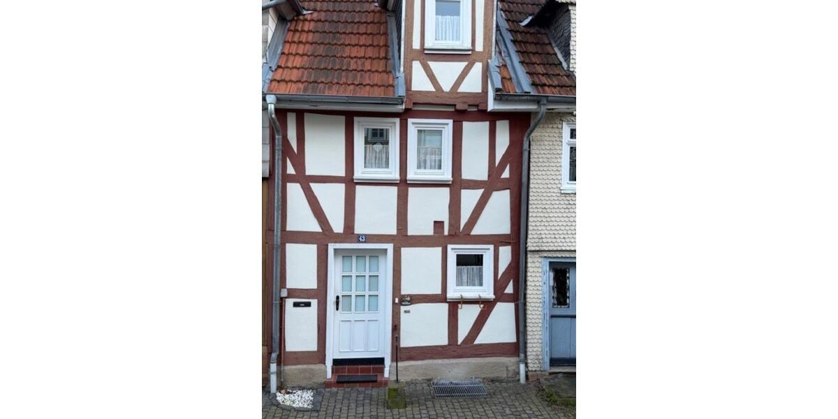 Einfamilienhaus Lauterbach (Hessen) - 6 Zimmer, 84 m&sup2;, 800&euro; | Angebot:25805945