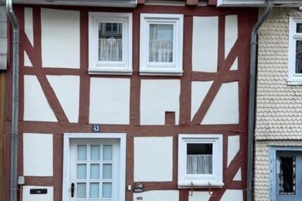 Haus Lauterbach (Hessen) - 6 Zimmer, 84 m&sup2;, 800&euro; | Angebot:25805945