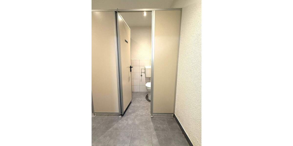 Gewerbeobjekt Petersberg - 3 Zimmer, 110 m&sup2;, 900&euro; | Angebot:25664659