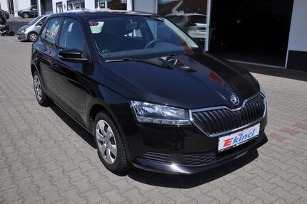 Skoda Fabia 38.385 km 9.900 &euro; Schlüchtern 36381