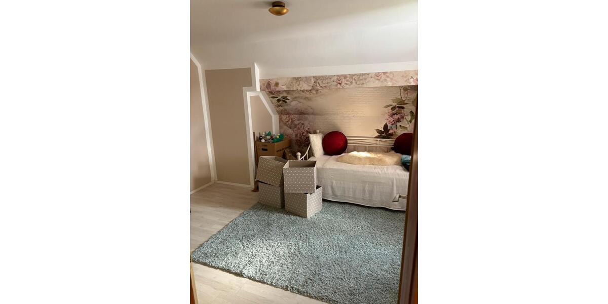 Einfamilienhaus Lautertal (Vogelsberg) - 7 Zimmer, 168 m&sup2;, 165.000&euro; | Angebot:26180071