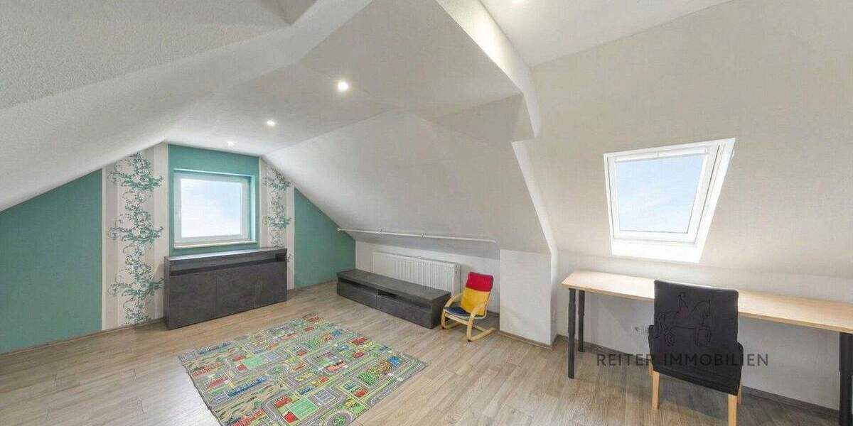 Mehrfamilienhaus, Wohnhaus Hünfeld-Nüst Nüst - 8 Zimmer, 156 m&sup2;, 449.000&euro; | Angebot:25703752