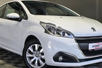 Peugeot 208 67.000 km 6.770 &euro; Neuhof OT. Dorfborn 36119