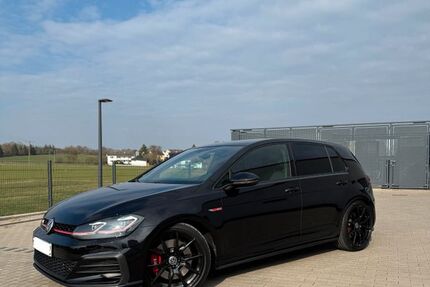 VW Golf 80.829 km 22.500 &euro; Sinntal 36391