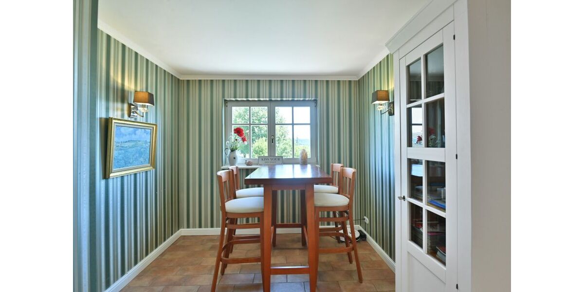 Provisionsfrei* Wohnen wie im Urlaub - Traumhaus im Biosphärenreservat Rhön - Einfamilienhaus Poppenhausen | Angebot:25634647