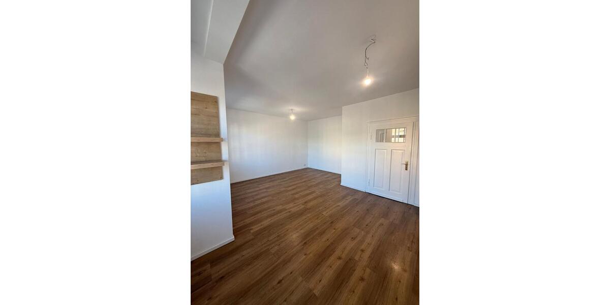 Etagenwohnung Fulda Kohlhaus - 2.5 Zimmer, 73 m&sup2;, 820&euro; | Angebot:25327575