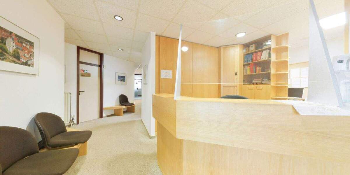 Gewerbeobjekt Hünfeld - 8 Zimmer, 150 m&sup2;, 249.000&euro; | Angebot:25664664