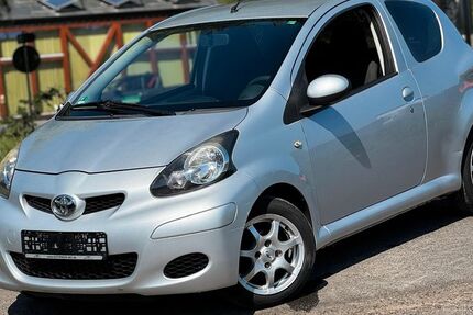 Toyota Aygo (X) 199.438 km 1.890 &euro; Schlitz 36110