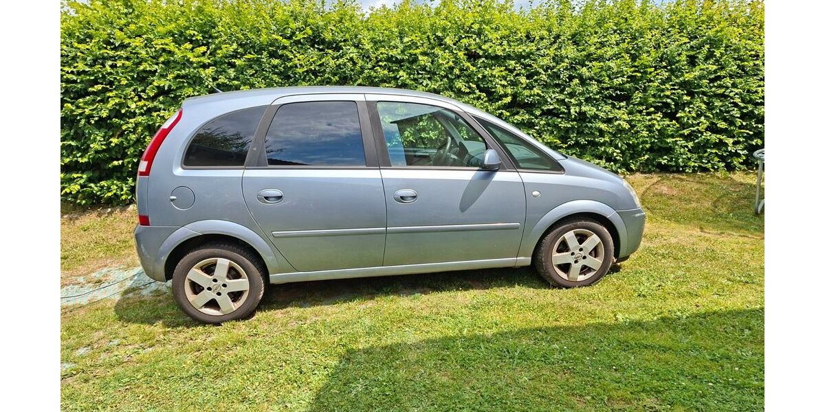 Opel Meriva 204.000 km 600 &euro; Petersberg 36100