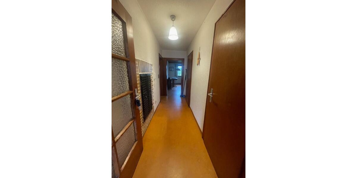 Einfamilienhaus Riedenberg - 8 Zimmer, 185 m&sup2;, 175.000&euro; | Angebot:25589668