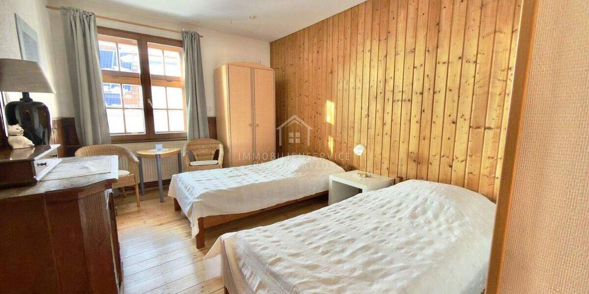Mehrfamilienhaus, Wohnhaus Neuhof / Rommerz Rommerz - 2 Zimmer, 1 m&sup2;, 1.350.000&euro; | Angebot:25741007