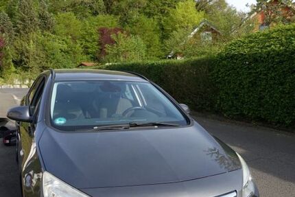 Opel Astra 136.000 km 4.390 &euro; Hilders 36115