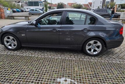 BMW 320 110.732 km 7.800 &euro; Fulda 36037