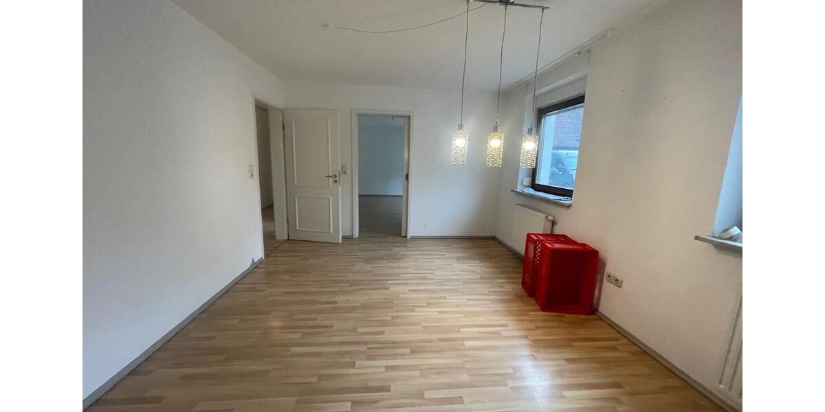 Einfamilienhaus Riedenberg - 8 Zimmer, 185 m&sup2;, 175.000&euro; | Angebot:25589668
